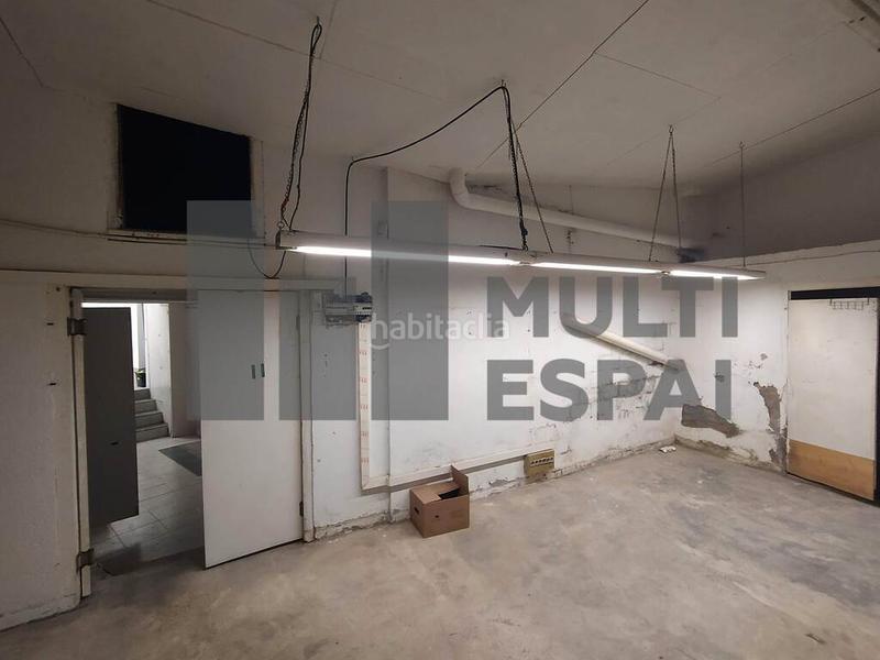 Foto f9f9c5c9-c99b-4dc4-b1c4-5f8346f4e377. Affitto locale commerciale in Sant Antoni Barcelona