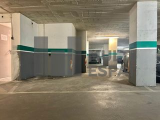 Posto auto  Travessera de les corts