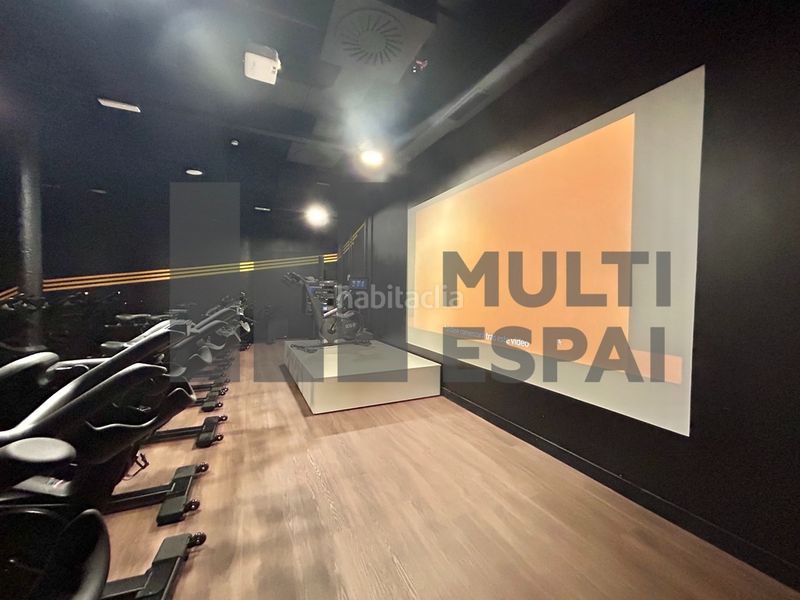 Foto 029e6b24-4a76-4142-9ce9-eccd6e5b536a. Local comercial amb calefacció a La Nova Esquerra de l´Eixample Barcelona