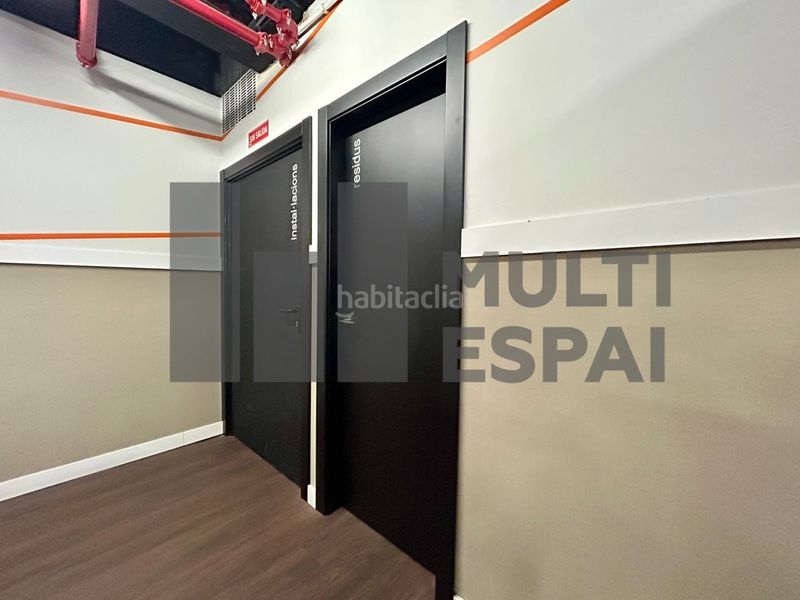 Foto 5c0defcb-db9c-4c8c-8d64-dc8ee3d3ddde. Local comercial amb calefacció a La Nova Esquerra de l´Eixample Barcelona