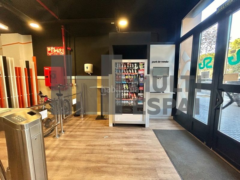 Foto 71ebf66a-5b22-49e7-8397-14863893c953. Local comercial amb calefacció a La Nova Esquerra de l´Eixample Barcelona