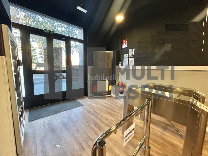 Foto f3c76f35-482e-487a-8121-1705797add36. Local comercial amb calefacció a La Nova Esquerra de l´Eixample Barcelona