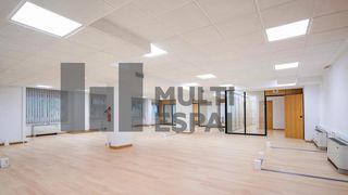 Rent Office space  Carrer de casanova