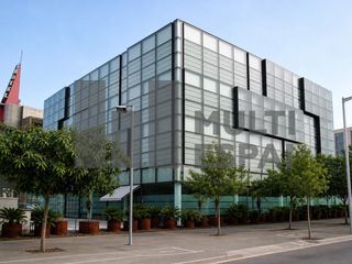 Edificio en Avinguda de la Granvia de l’Hospitalet