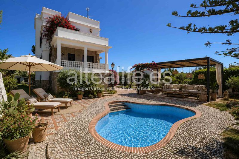 Foto efd899e7-d00f-465d-ae6b-6b7c4519f41e. Xalet amb aparcament piscina a Villa Gadea Altea