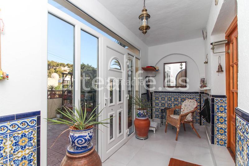 Foto 0d32bba1-8575-43ba-9c16-751d8d6a1e7b. Casa a schiera con parcheggio piscina in Mascarat Altea