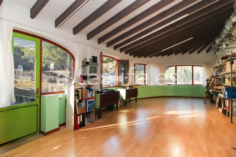 Foto 2537013f-8be3-440e-96cd-8142b46f7af3. Casa a schiera con parcheggio piscina in Mascarat Altea