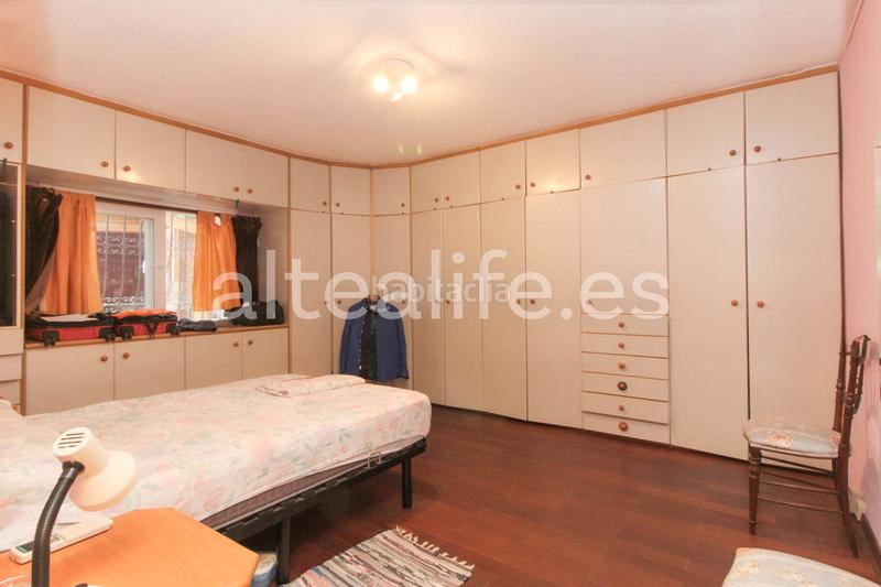 Foto 7a6ffce5-7649-446c-87d1-63dd0f93a570. Casa a schiera con parcheggio piscina in Mascarat Altea