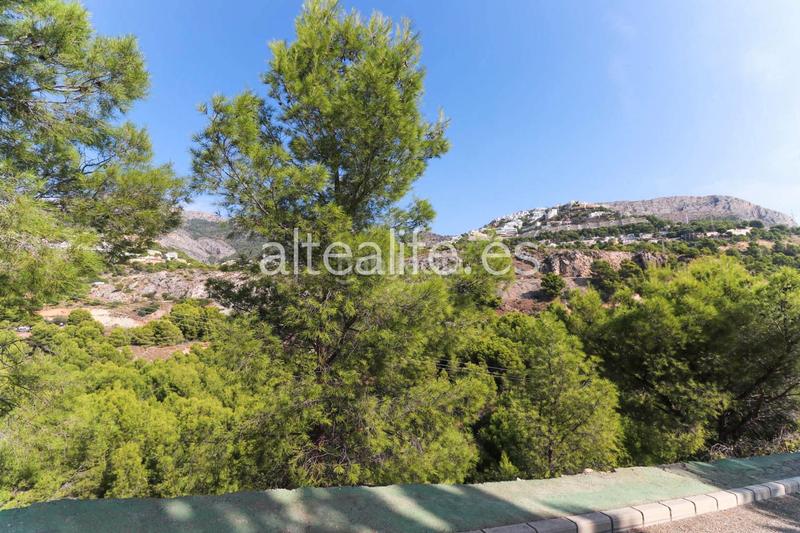 Foto c31617a2-86f1-497b-8504-fad3697aae7f. Residential plot in Mascarat Altea