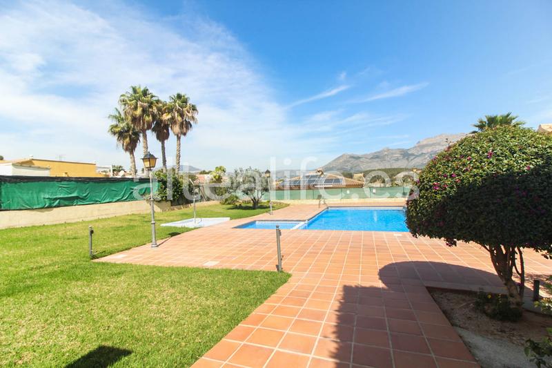 Foto b340d901-6c20-4fa3-a5be-6c4058b4cb26. Xalet amb calefacció aparcament piscina a El Tossal-Bello Horizonte Nucia (la)