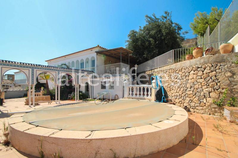 Foto 00e3b0da-d35d-421c-b6d5-ea09e2ba3031. Xalet amb calefacció aparcament piscina a Altea ciudad Altea