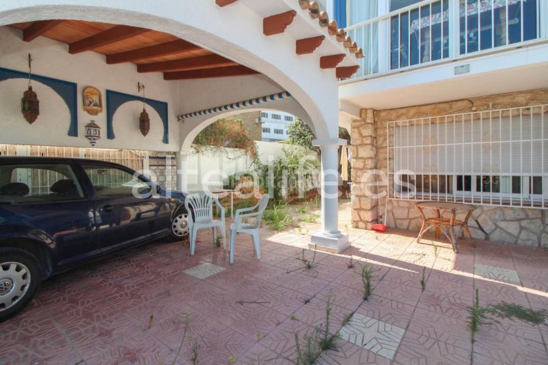 Foto 34a3ad51-8c16-40b7-895b-1720b89d3fa1. Xalet amb calefacció aparcament piscina a Altea ciudad Altea