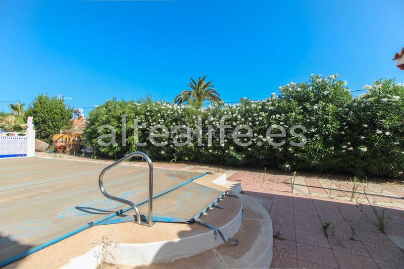 Foto a9ec66ff-7a67-4d40-b04a-524c6eb7dcfa. Xalet amb calefacció aparcament piscina a Altea ciudad Altea