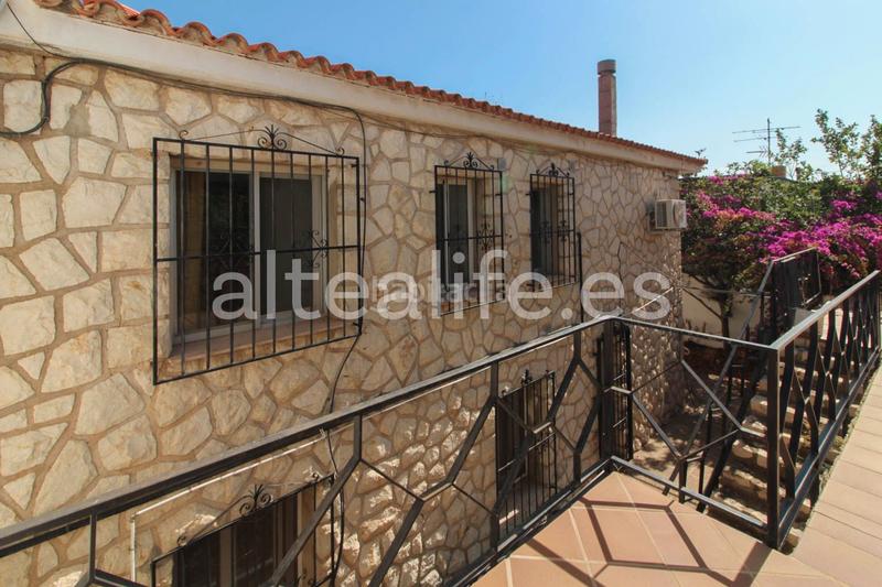 Foto dd8a9291-d227-4f47-ad34-b41ed185662b. Xalet amb calefacció aparcament piscina a Altea ciudad Altea