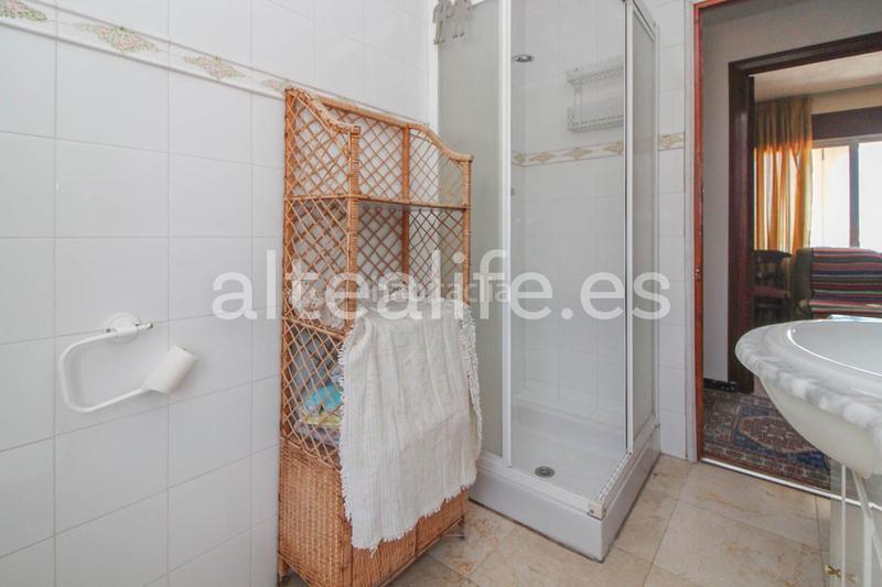Foto fbbc4989-18b9-4543-9002-b5ee1ff0eab5. Xalet amb calefacció aparcament piscina a Altea ciudad Altea