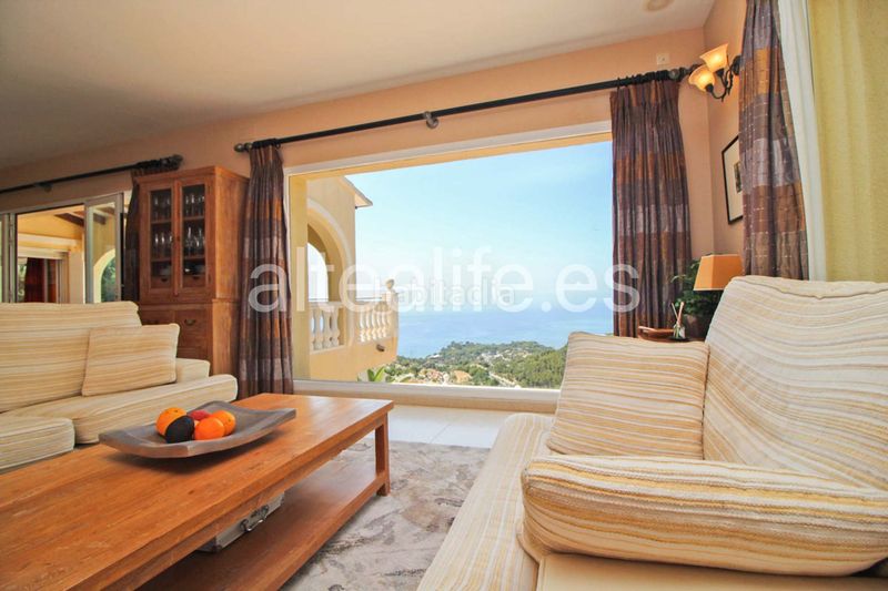 Foto 28dbba80-6f62-4ee1-b12b-021614a5a7f7. Xalet amb calefacció aparcament piscina a Altea hills Altea