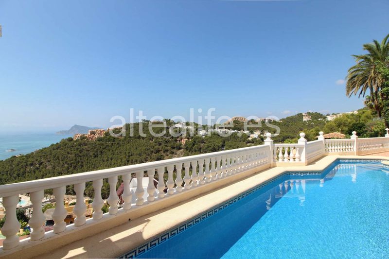 Foto 2d4e39ef-4497-47a6-a631-2f7672da9ca2. Xalet amb calefacció aparcament piscina a Altea hills Altea