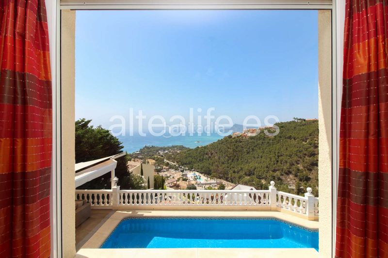 Foto 94783142-fe25-4d58-87e3-4650c7bda127. Xalet amb calefacció aparcament piscina a Altea hills Altea