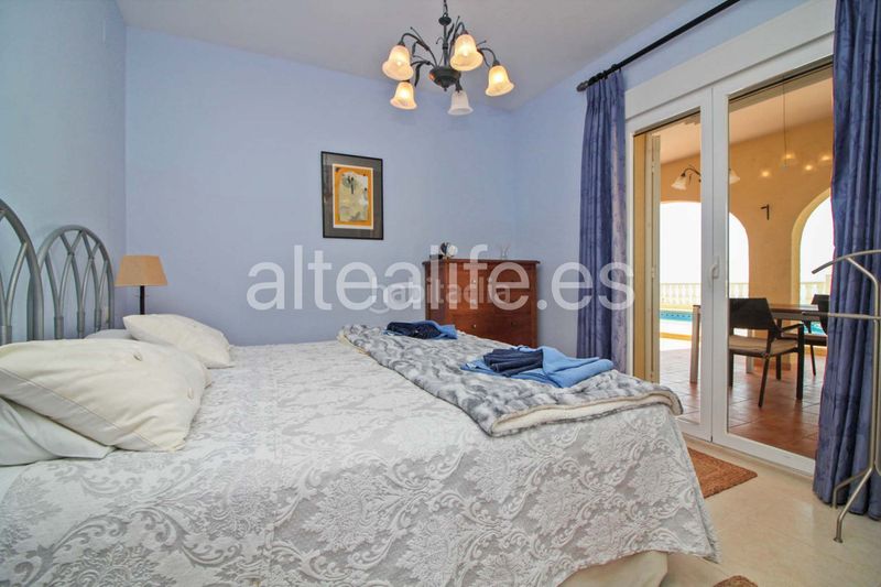 Foto b3fdab13-ec93-4dfc-9c94-1cbf7e13f058. Xalet amb calefacció aparcament piscina a Altea hills Altea