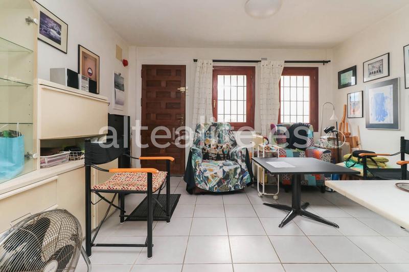 Foto ed9ddfea-11cf-48d2-ac29-6d47a5e95beb. Masia a Altea ciudad Altea