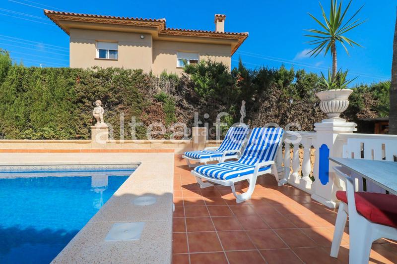 Foto 084cc34a-5e9b-45d1-b3e7-611eeb482111. Xalet amb calefacció aparcament piscina a San Rafael - Nucia Park Nucia (la)