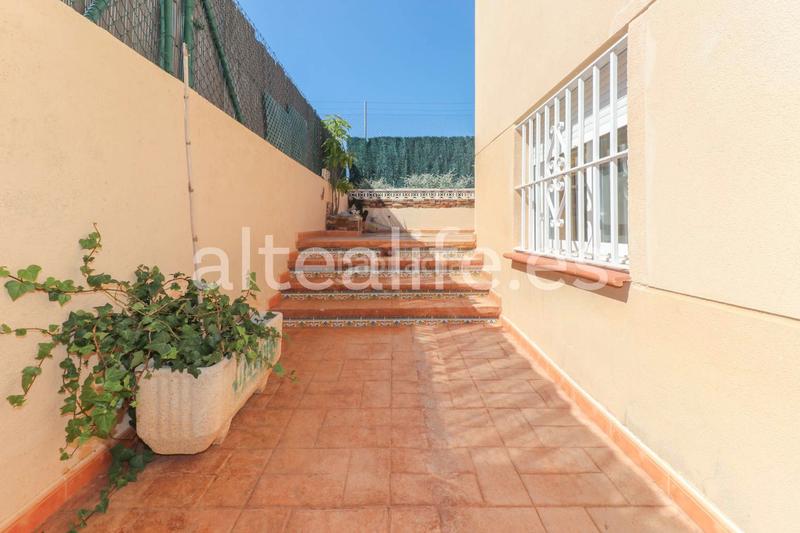 Foto 41076875-71cf-4a96-b134-80063131822e. Xalet amb calefacció aparcament piscina a San Rafael - Nucia Park Nucia (la)