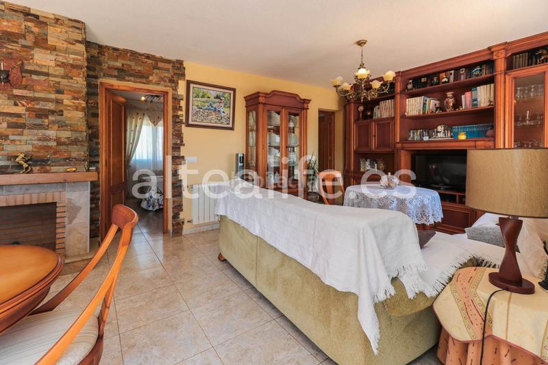 Foto 41f8362a-814b-4e8f-ac14-af5ca7a9ff5f. Xalet amb calefacció aparcament piscina a San Rafael - Nucia Park Nucia (la)