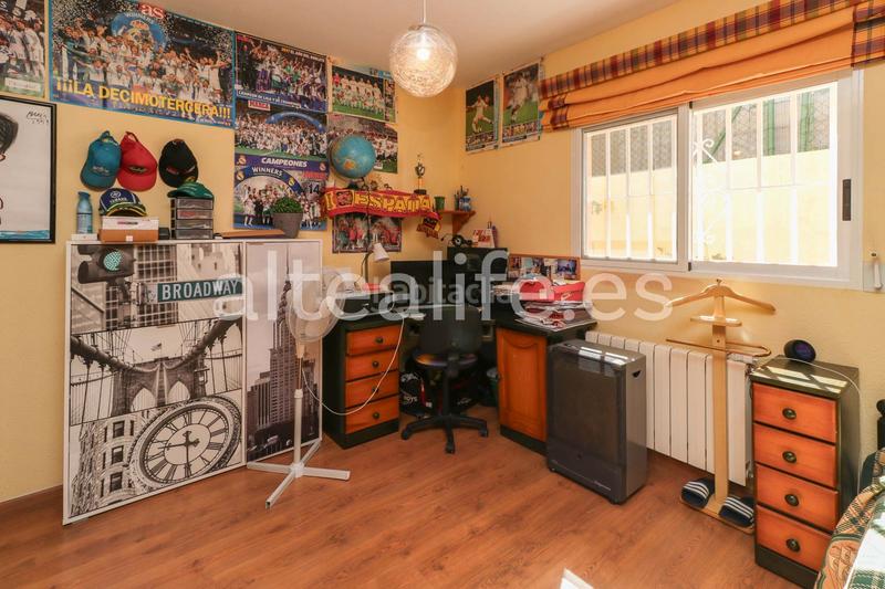 Foto 783b0119-74ac-46c3-80f6-dec4a534cbaa. Xalet amb calefacció aparcament piscina a San Rafael - Nucia Park Nucia (la)