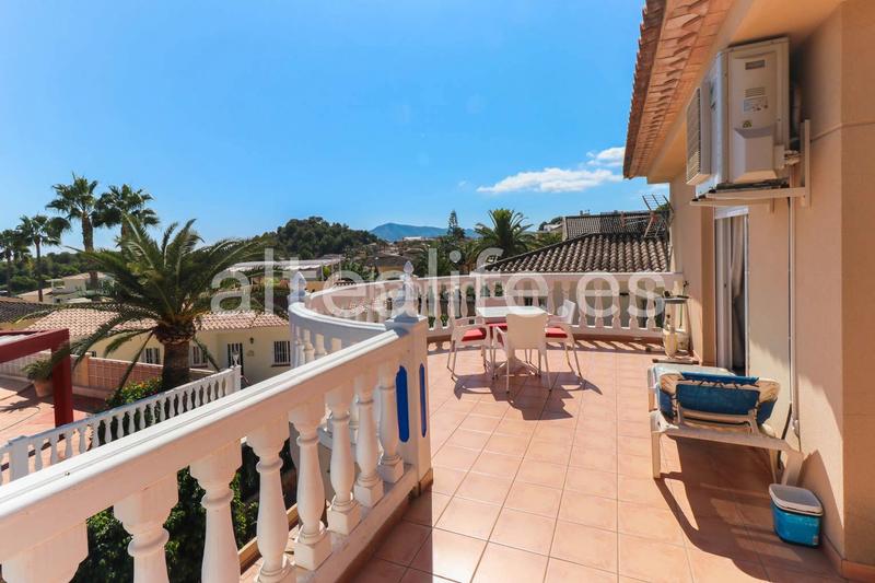 Foto 7aefe38a-2a29-446b-9c68-d482adf7984b. Xalet amb calefacció aparcament piscina a San Rafael - Nucia Park Nucia (la)