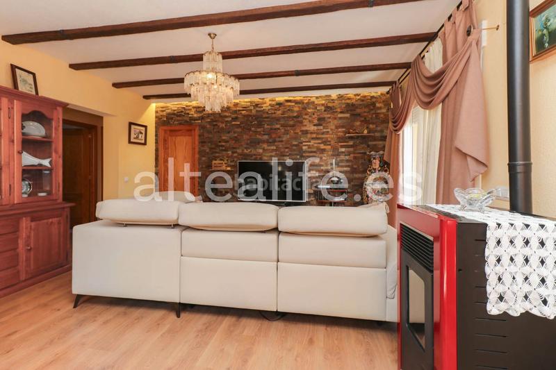 Foto 7cb05f77-9aec-43bc-a6d1-b7211024a2cb. Xalet amb calefacció aparcament piscina a San Rafael - Nucia Park Nucia (la)