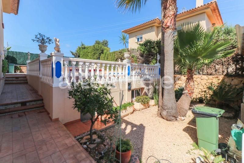 Foto c59c2be8-a39f-494b-8c2e-32c6d8f83442. Xalet amb calefacció aparcament piscina a San Rafael - Nucia Park Nucia (la)