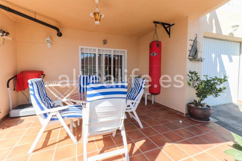 Foto f0f4db5a-a803-4e37-ae41-a9c50eb60e0d. Xalet amb calefacció aparcament piscina a San Rafael - Nucia Park Nucia (la)