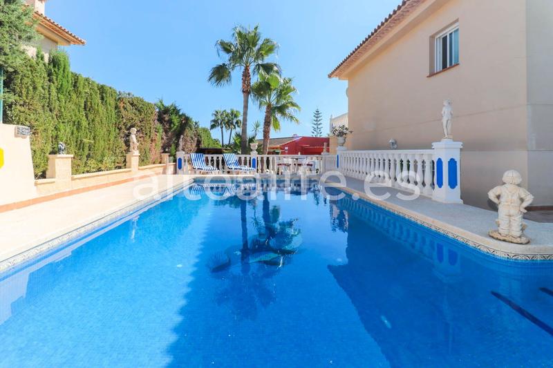 Foto f14e6da8-9241-44a6-9c71-e404fa68f111. Xalet amb calefacció aparcament piscina a San Rafael - Nucia Park Nucia (la)