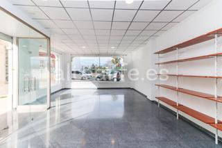 Location Local commercial  N/a. Renovated commercial premises of 70 m2 in the center of altea