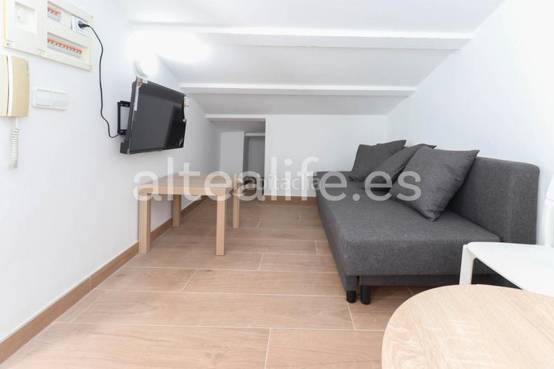 Foto 617bae5b-bdab-4f90-83e6-975ea5a3396b. Alquiler estudio  con 1 dormitorio y terraza en el casco antiguo en Altea
