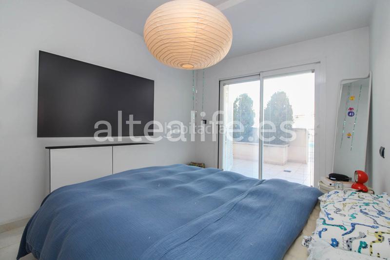 Foto 5b19268e-51fd-4e12-ab00-245b3825ebf7. Duplex con riscaldamento parcheggio piscina in Altea ciudad Altea