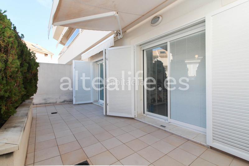 Foto e63de7c4-4fb9-4781-ad53-a6a50dc2c087. Duplex con riscaldamento parcheggio piscina in Altea ciudad Altea