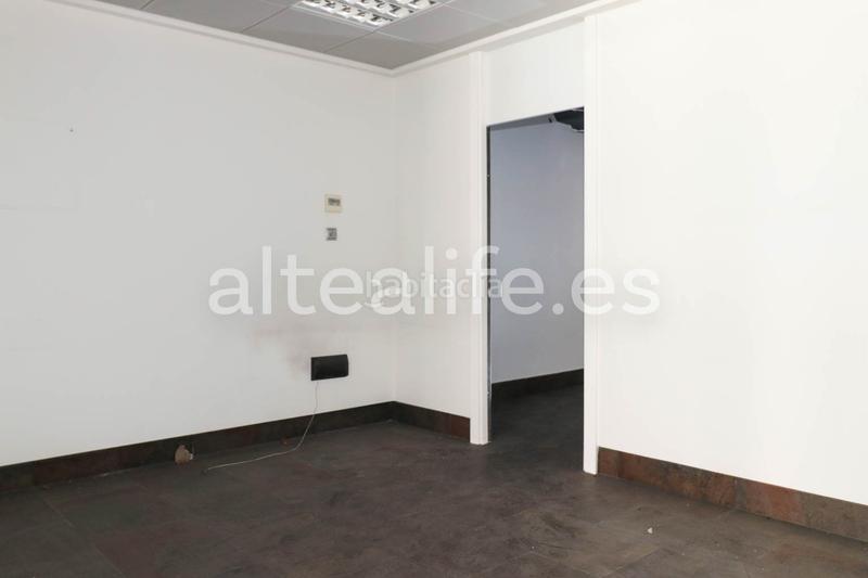 Foto 175172f4-6593-4947-8310-c87c9a4bfee8. Lloguer local comercial a Altea ciudad Altea