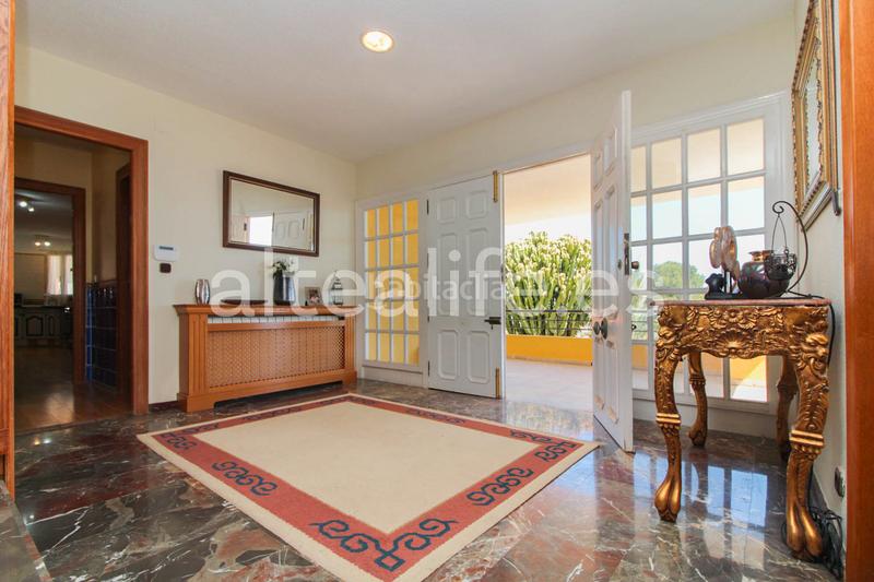 Foto 04e69ff8-abbe-4080-bece-34dffce28508. Chalet avec cheminée parking piscine dans Montebello - Nou Espai Nucia (la)