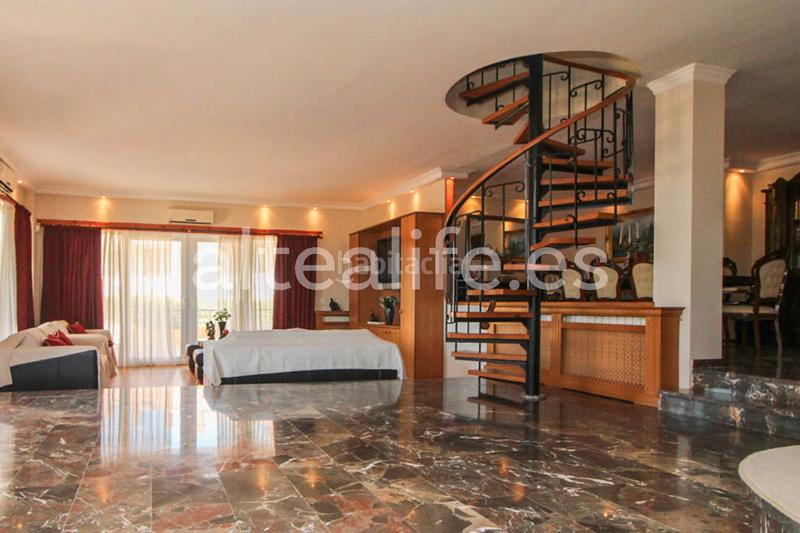 Foto 627f3d02-fece-4cc1-b9f8-4bf0822ac4db. Chalet avec cheminée parking piscine dans Montebello - Nou Espai Nucia (la)