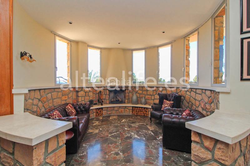 Foto 7ae567a1-0204-4f0b-ab4f-8ef5d91e1d5a. Chalet avec cheminée parking piscine dans Montebello - Nou Espai Nucia (la)