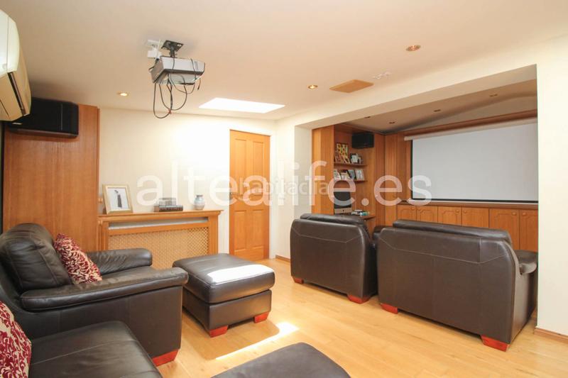 Foto cb56ba8b-a2e7-4c1a-a7d9-9fde3a03dd7d. Chalet avec cheminée parking piscine dans Montebello - Nou Espai Nucia (la)