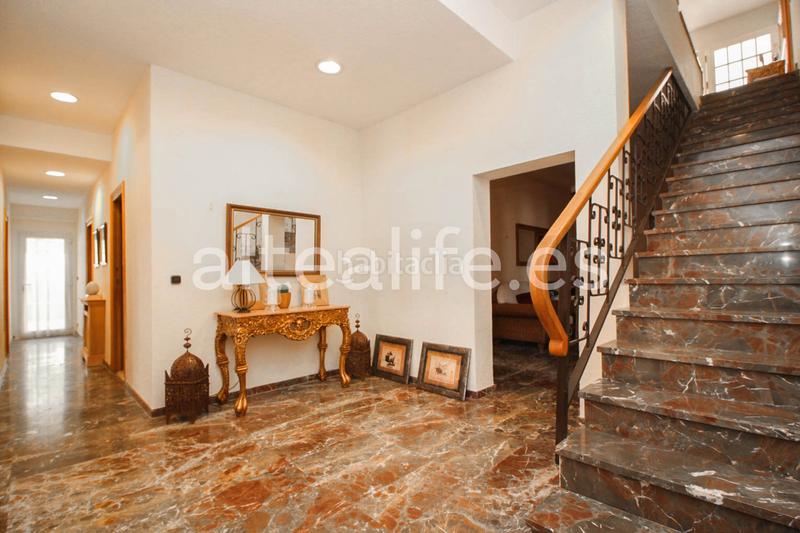 Foto e377beba-e9ee-41fb-b82f-bbfd9c19446e. Chalet avec cheminée parking piscine dans Montebello - Nou Espai Nucia (la)