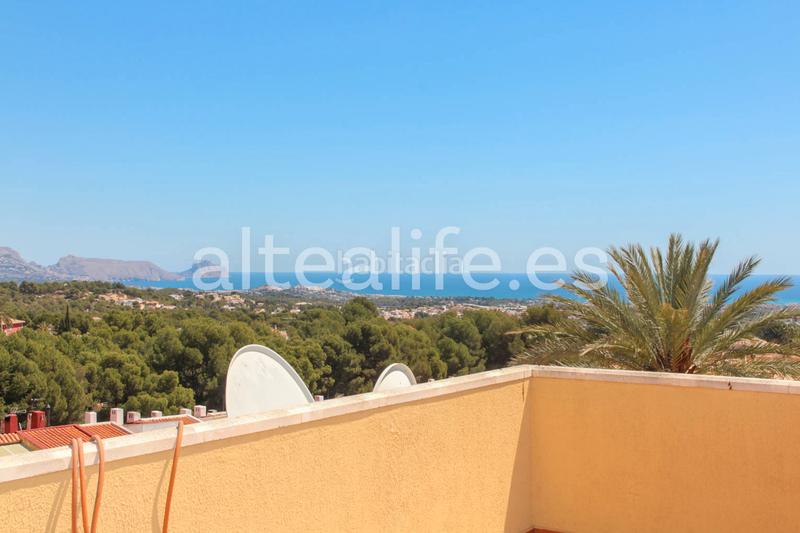 Foto f90c84cf-50fc-440e-bb78-122635c1ca1d. Chalet avec cheminée parking piscine dans Montebello - Nou Espai Nucia (la)