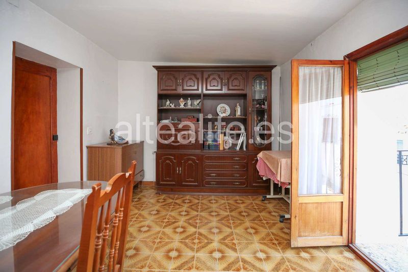 Foto 5d2901d5-8d30-4949-8c2f-194e9e13812b. Masia amb xemeneia a Altea ciudad Altea