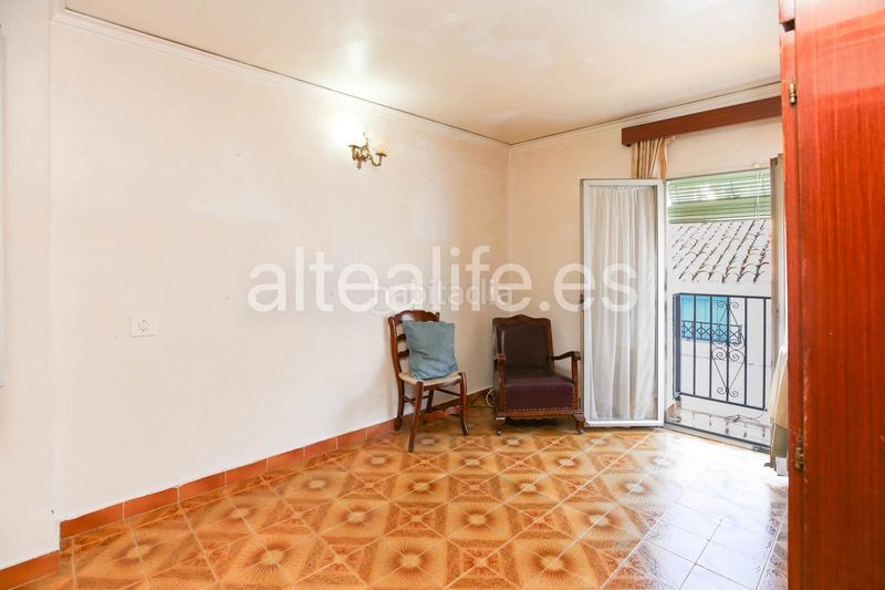 Foto eb82700d-7d5a-43b8-9473-1c39ca990d37. Masia amb xemeneia a Altea ciudad Altea