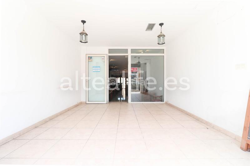 Foto 8f97d1aa-6194-4ab8-abf3-64c70205a935. Locale commerciale in Xaló