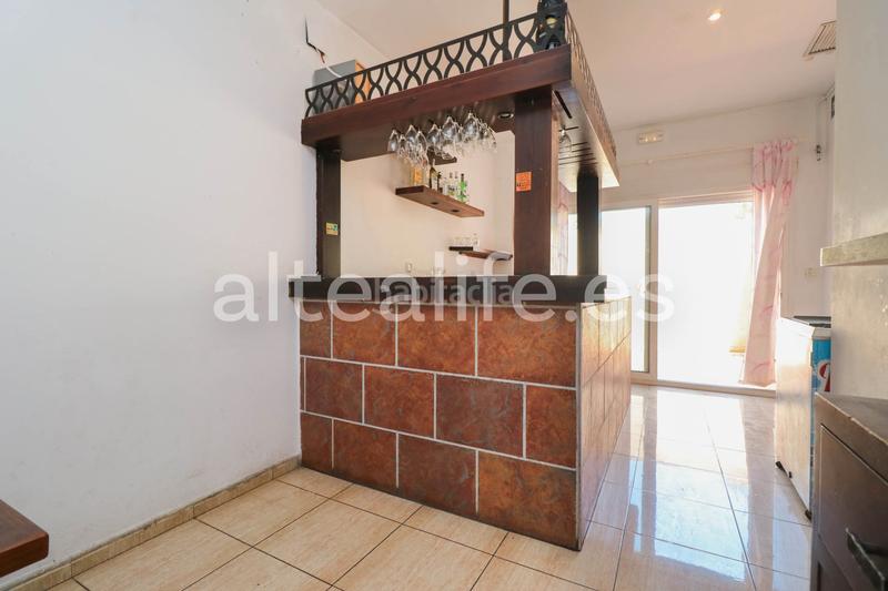 Foto c7f314de-0735-4c07-878a-64bc8ad91db4. Locale commerciale in Xaló