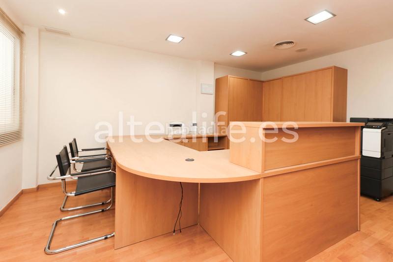 Foto b4ac9836-88d1-48dc-8913-cb19f49b26b3. Lloguer local comercial a Altea ciudad Altea