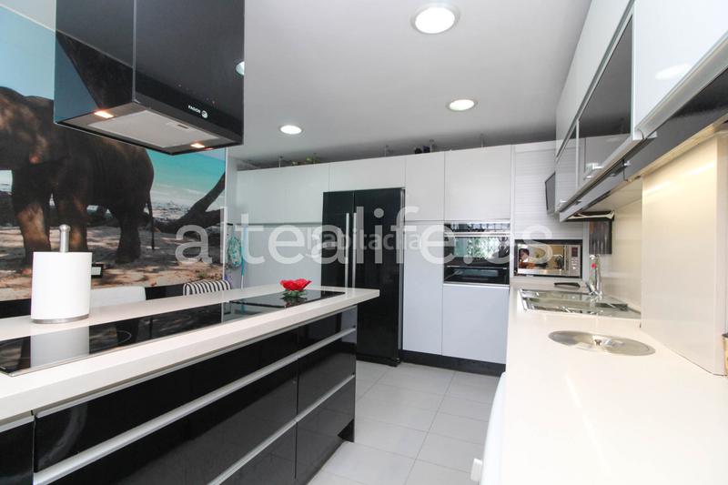 Foto 065226ad-107d-44ad-a4e1-335edd4f70bd. Attico con parcheggio piscina in Altea ciudad Altea